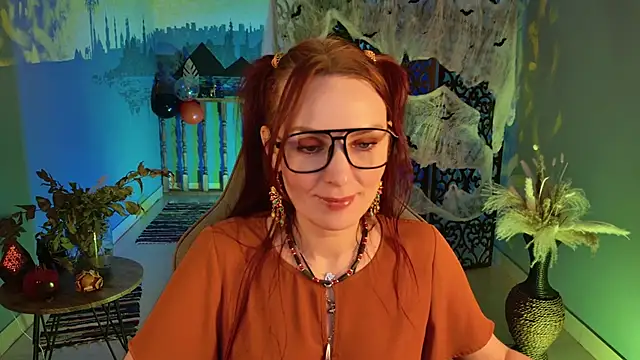 VandaRossi online show from October 19, 10:06 am