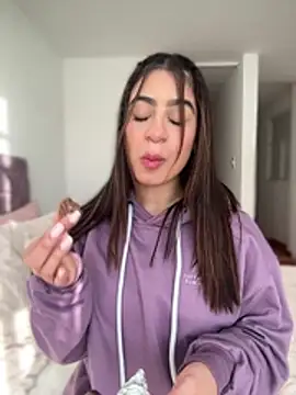 samantha evans2 online show from April 25, 10:29 pm