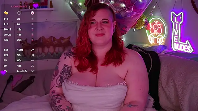 opalreigning online show from December 4, 10:50 am