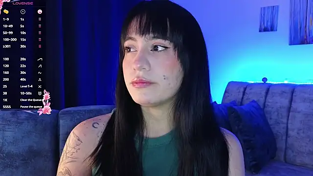 ZaraDames  online show from September 13, 5:15 am