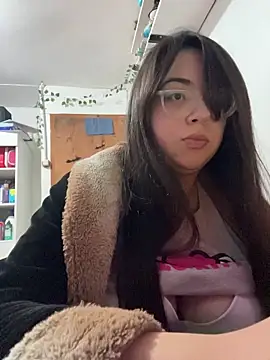 indiegirl666 online show from June 11, 2:22 am