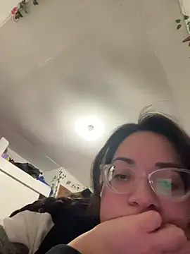 indiegirl666 online show from July 9, 3:42 am