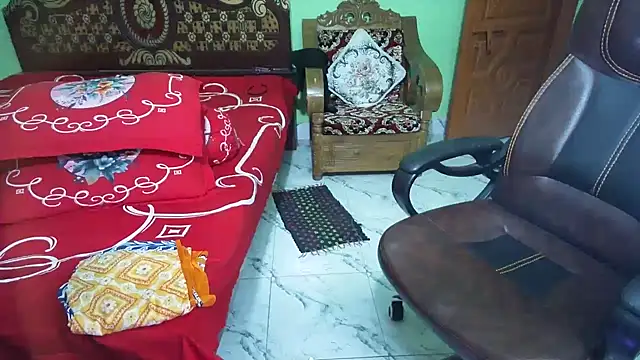 BengaliQueenStar online show from May 11, 4:26 pm