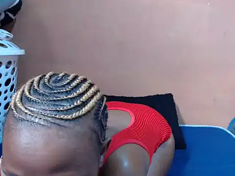 Snapshot of sexy-rosie chatting on December 2, 8:48 am sexy-rosie online show from December 2, 8:48 am
