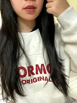 minmin2kk5 online show from November 26, 4:30 pm