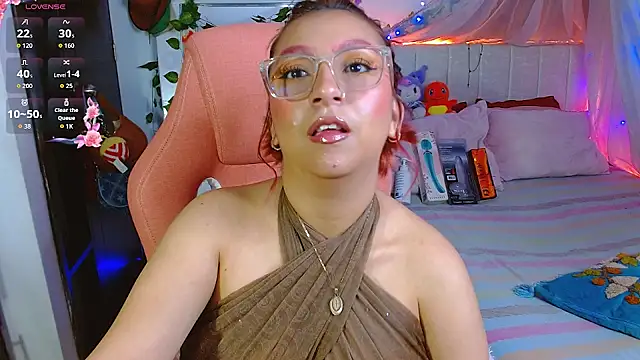 Littlerouse  online show from March 22, 8:31 am