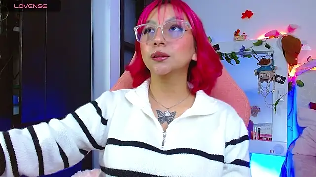 Littlerouse  online show from February 10, 6:38 am