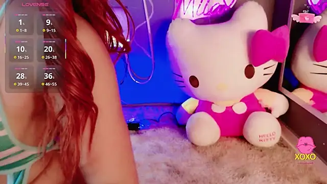 miia  baker online show from April 27, 12:13 pm