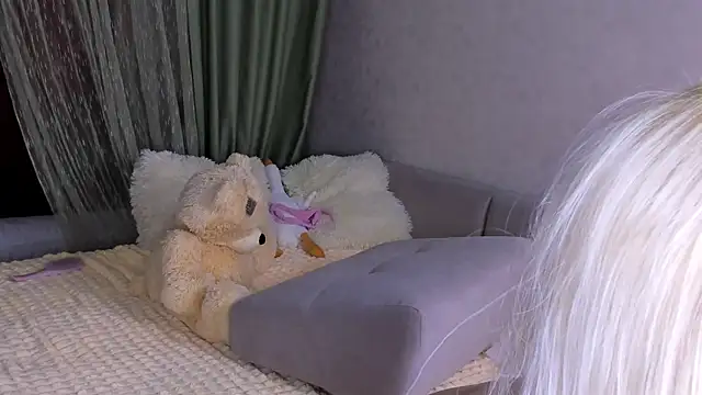 Sweeet Barbie online show from April 23, 4:20 pm