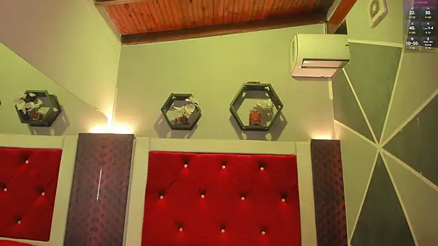 Karoll014 online show from June 9, 12:48 pm