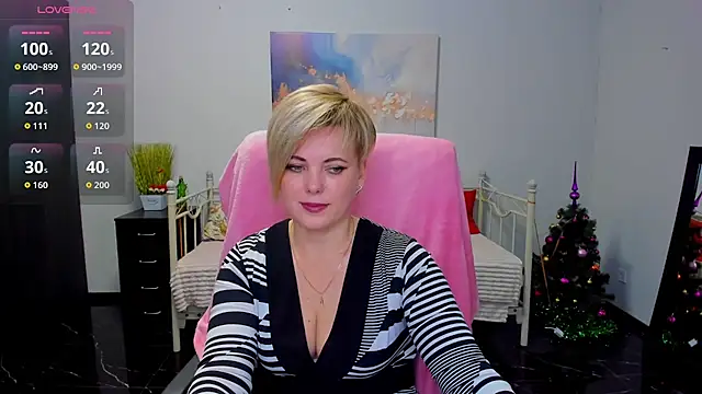 Julia Wilsone online show from January 10, 7:46 am