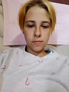 Gussie Bridie online show from April 15, 3:51 am