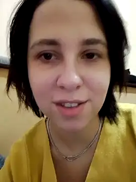 Snapshot of Gussie_Bridie chatting on September 24, 4:55 am Gussie Bridie online show from September 24, 4:55 am