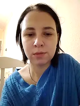 Snapshot of Gussie_Bridie chatting on October 1, 4:17 am Gussie Bridie online show from October 1, 4:17 am