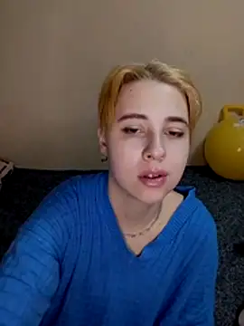 Gussie Bridie online show from February 7, 8:51 am