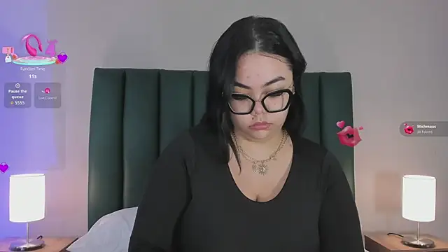 juicy led  online show from July 23, 11:07 am