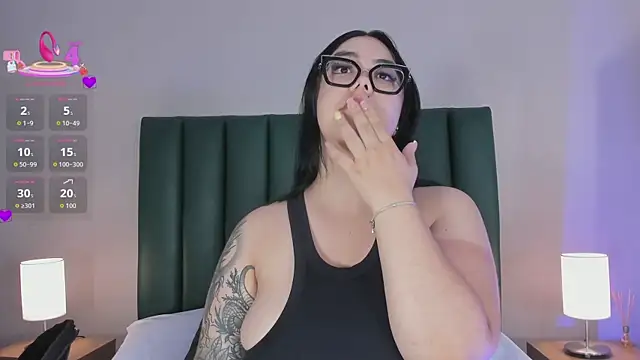 juicy led  online show from July 3, 11:16 am