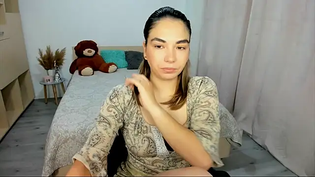 Snapshot of Alexa_Dolly12 chatting on October 8, 6:18 am Alexa Dolly12 online show from October 8, 6:18 am