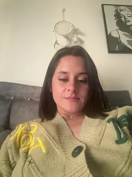 Alice milf  online show from June 25, 7:15 pm