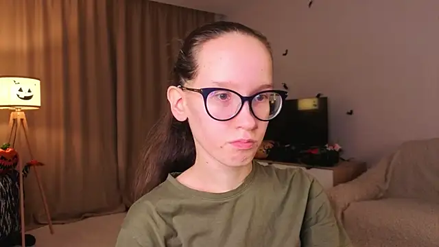 BettyBrowni online show from November 10, 4:35 pm