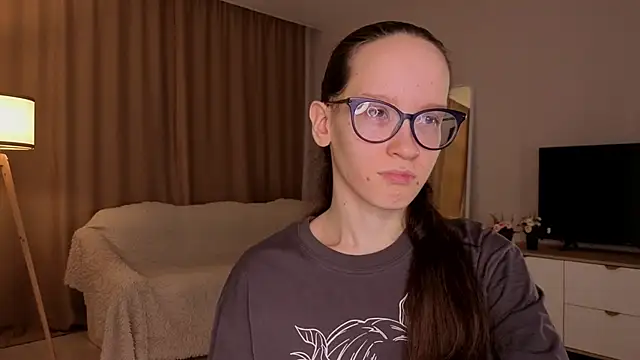 BettyBrowni online show from April 11, 4:10 pm