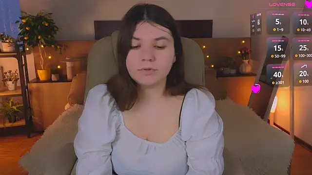 Viola  Shy online show from April 23, 2:52 am