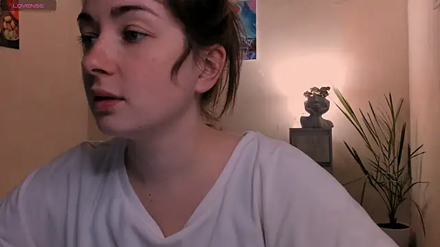 cClandesTina online show from October 24, 8:27 pm