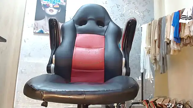 Samantabrown  online show from December 15, 11:37 am