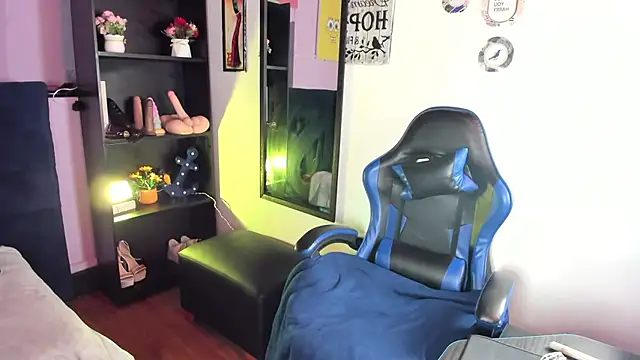 Amy hoy69 online show from October 2, 2:38 am