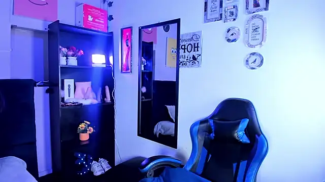 Amy hoy69 online show from September 27, 11:34 pm