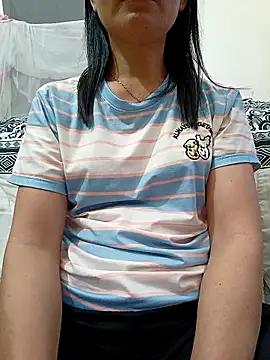 Asian girl13 online show from April 21, 3:24 am