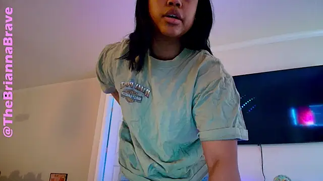 BriannaBrave online show from February 10, 7:17 pm