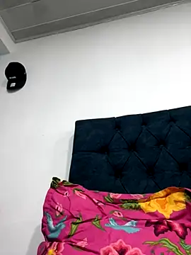 Snapshot of ZTahya chatting on September 20, 2:32 am ZTahya online show from September 20, 2:32 am