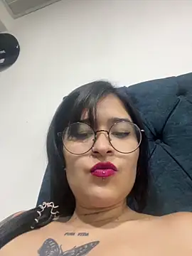 Snapshot of ZTahya chatting on September 27, 4:52 am ZTahya online show from September 27, 4:52 am