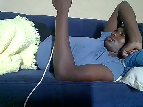 awino001 online show from January 8, 8:35 pm