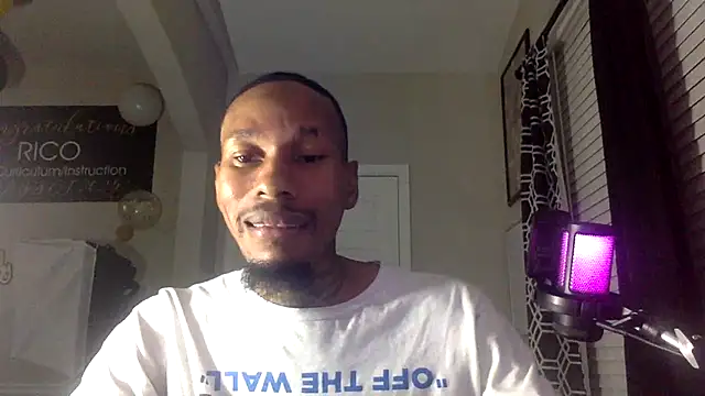 KingDerRico online show from January 18, 1:02 am