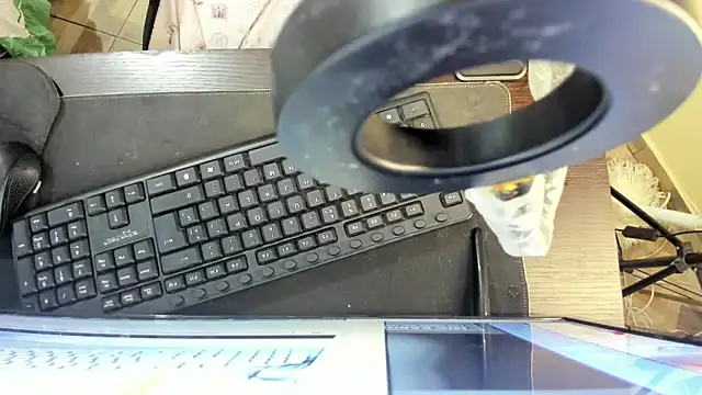 Amy Walker online show from April 26, 3:54 pm