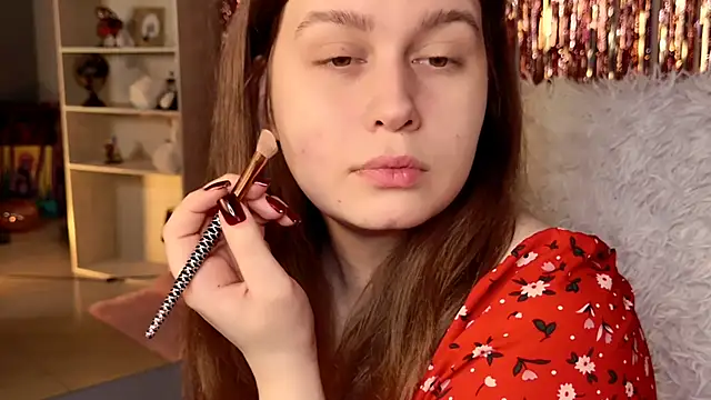 FioraMarmoris online show from April 25, 7:00 am