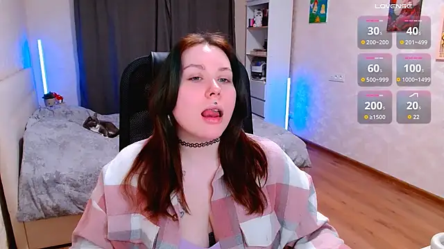 Snow-White  online show from April 26, 8:39 pm