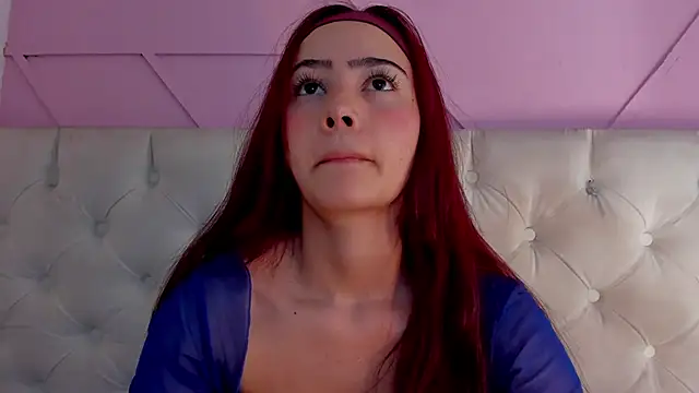 Alejita699 online show from May 1, 10:35 pm