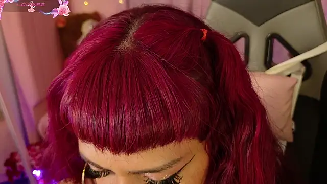 zoesullivan online show from March 27, 10:49 am