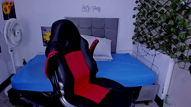 Ladysexy hot19 online show from September 29, 12:32 pm