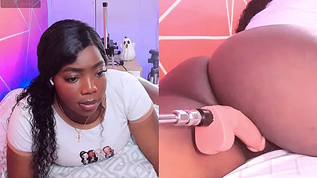 zoeethompson cm online show from October 26, 11:38 am