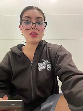 zui lu online show from December 1, 3:43 am