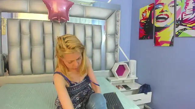 sophia ny online show from November 11, 2:14 pm