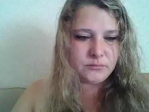 Snapshot of ParisMimi chatting on September 16, 7:38 am ParisMimi online show from September 16, 7:38 am
