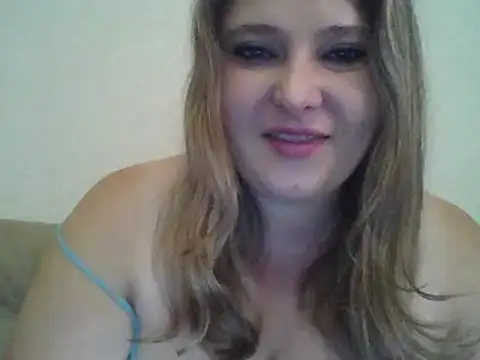 Snapshot of ParisMimi chatting on October 3, 9:14 am ParisMimi online show from October 3, 9:14 am