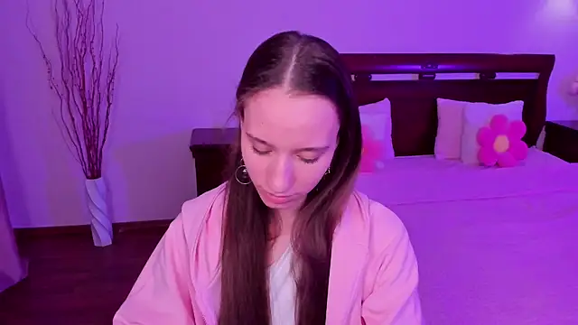 StaceySunny online show from April 16, 9:14 pm