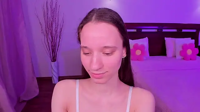 StaceySunny online show from April 22, 5:10 pm