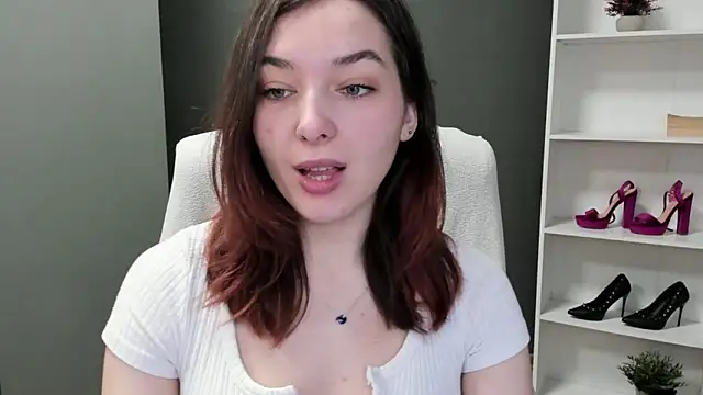 Meagn Extasy online show from March 17, 7:45 am